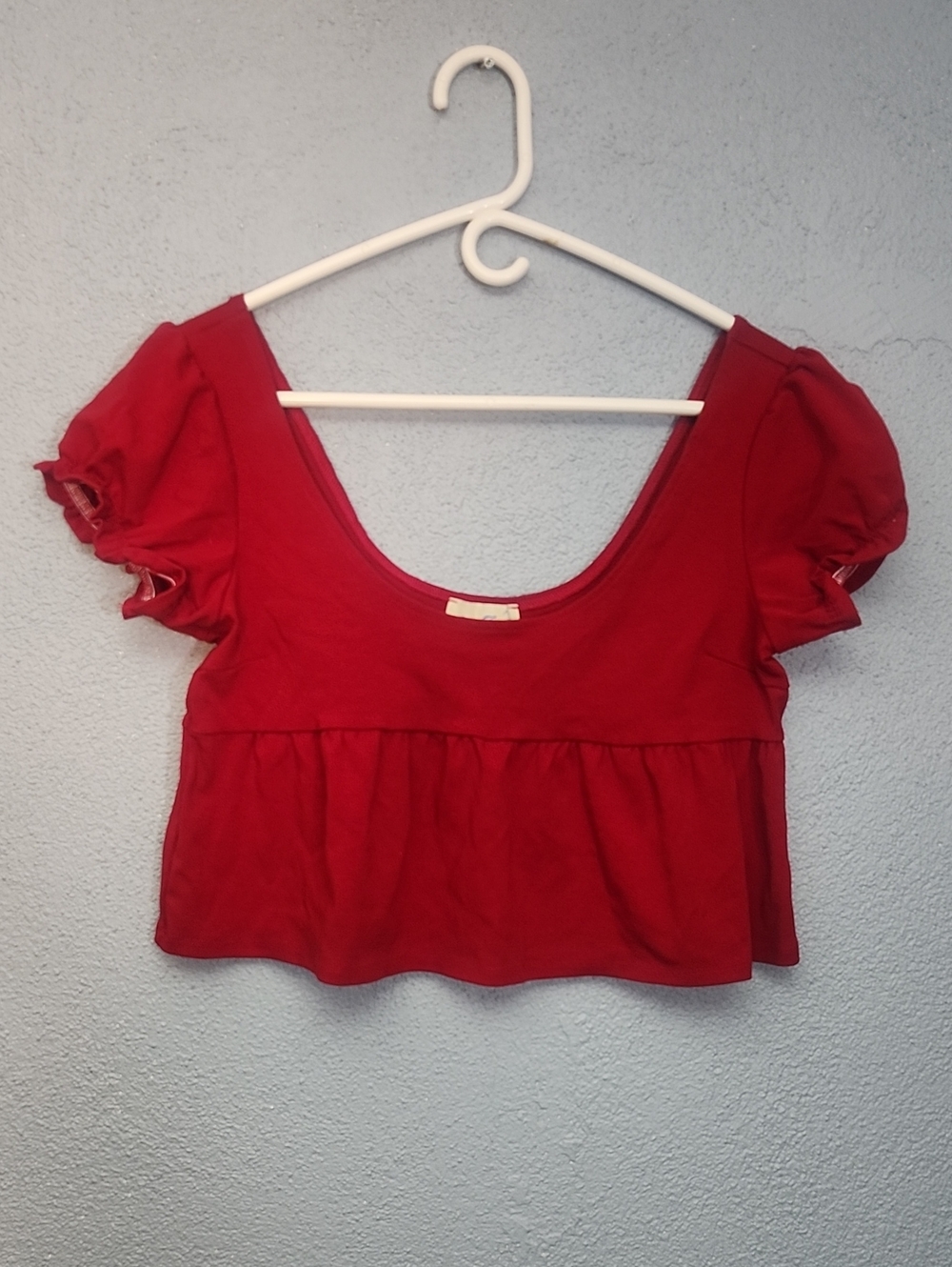 PacSun Red Scoop-Neck Peplum Crop Top with Puff Sleeves